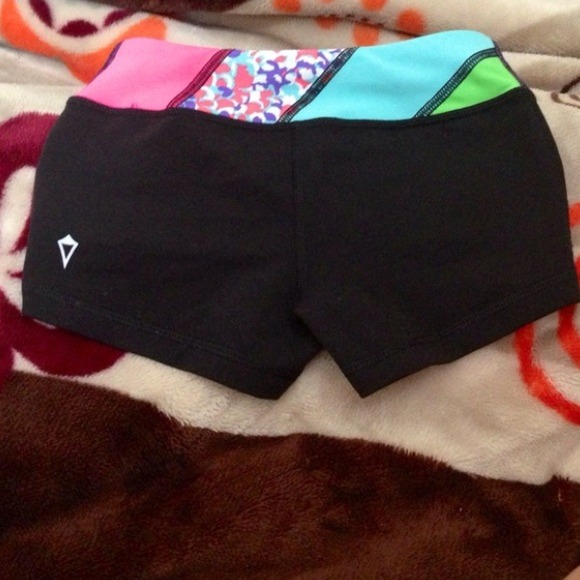 Ivivva HOLD FOR HAALIHALE93