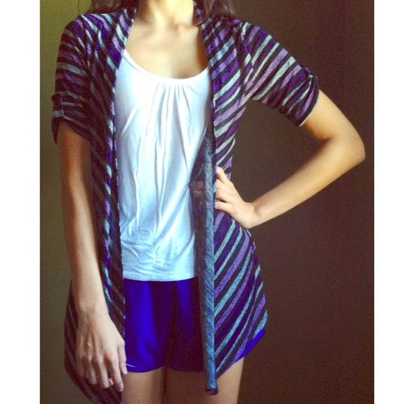 🎉FREE🎉 Striped Cardigan