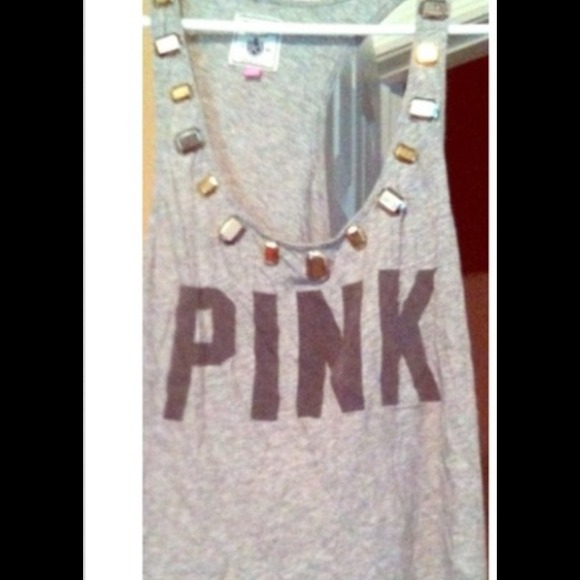 HEY POSHERS LOOKING FOR THIS ITEM NEED A LARGE