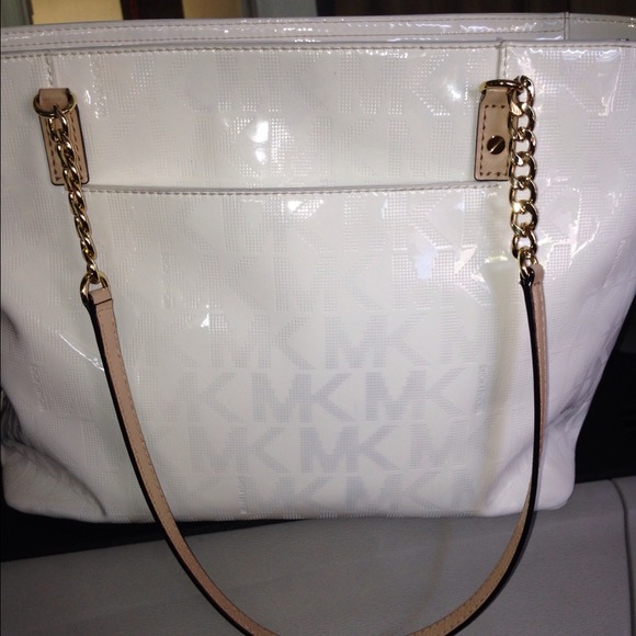 Reduced price Authentic Mk jetset mirror met white