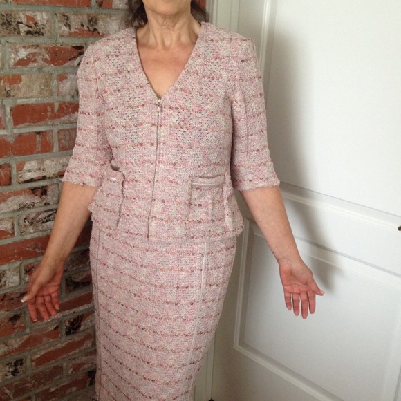 Just a few from my moms ST J OHN collection - Picture 2 of 4