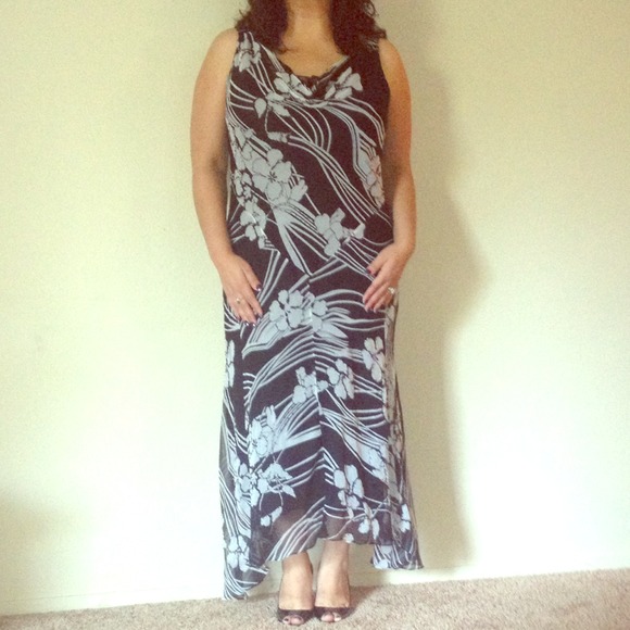 RESERVED FOR VANESSA B&W Floral Beaded Dress