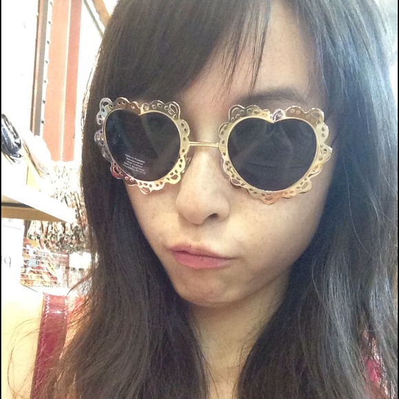 Urban outfitters flower sunglasses sold