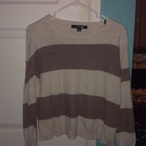 Stripe light sweater