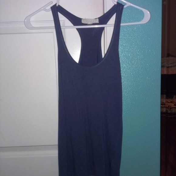 Plain tank