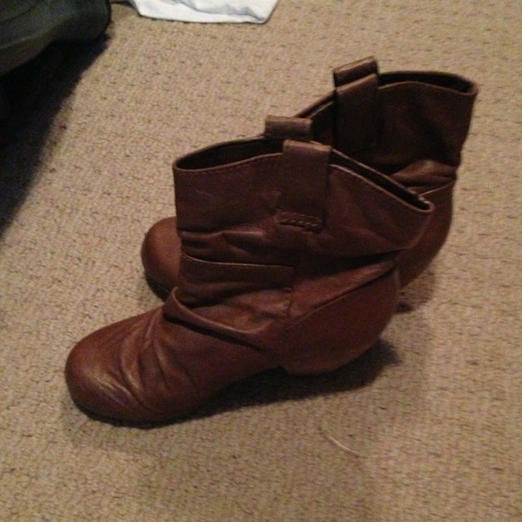 ❎❎❎SOLD❎❎❎Blowfish bootie boots