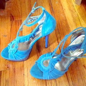Steve Madden  "Vanissa" 8.5 Electric Blue