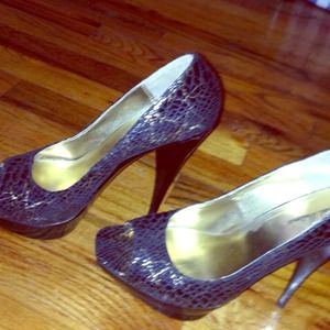 Micheal Antonio pumps size 8.5
