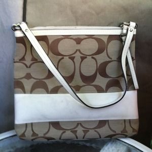 Authentic coach bag. 😃REDUCED😃