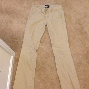 💢Sold in bundle💢American eagle khakis