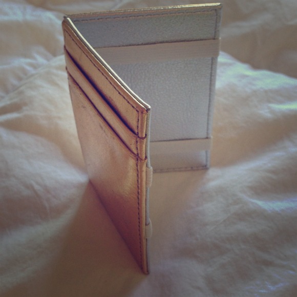 J crew magic wallet