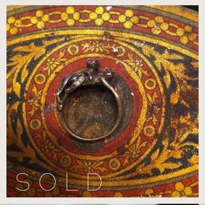 SOLD!!!Vintage cat cuddle ring