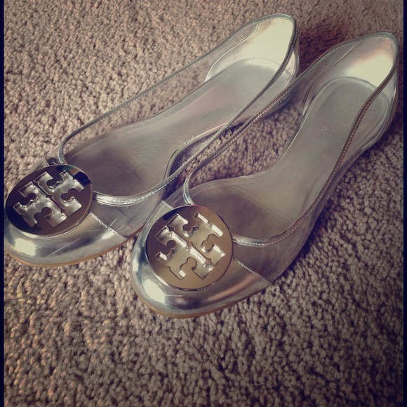 Tory Burch  Audrey reva flat* just reduced*