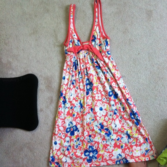 Abercrombie small sun dress