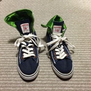 True religion shoes size 7.5 hardly worn