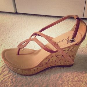 Brown and cork wedge sandal.
