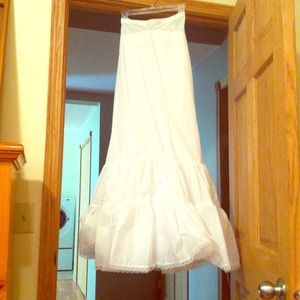 Wedding dress slip