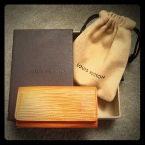 Louis Vuitton 4 Key Holder Wallet