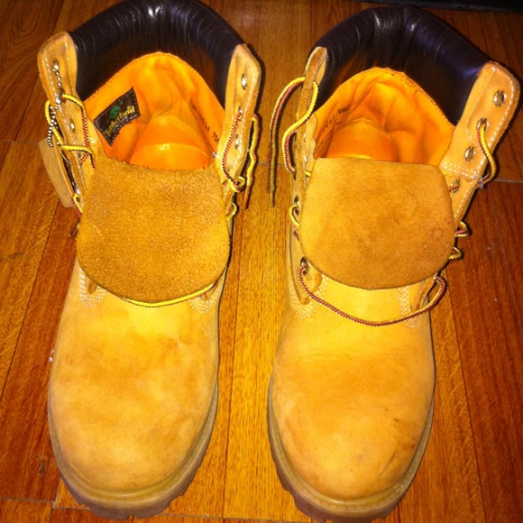 Size 7 1/2 timberlands