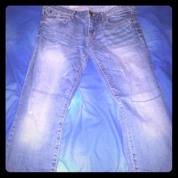 GENTLY WORN GAP JEANS!