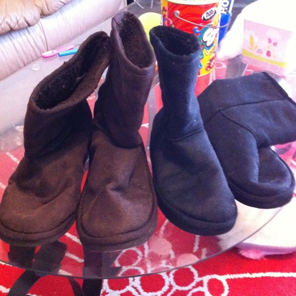 Bundle of 2 pairs of boots - Picture 1 of 1