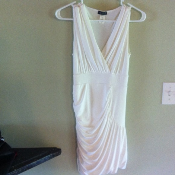 SMALL WHITE VENUS PARTY DRESS