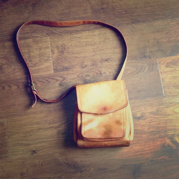Fossil Handbags - Tan leather crossbody bag