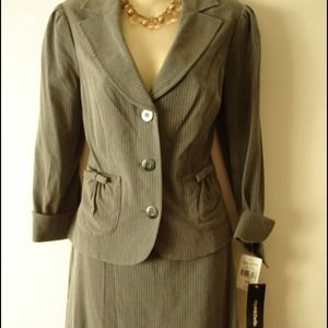 Gray skirt suit
