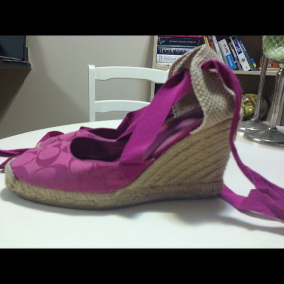 Authentic Coach Espadrille Sandals - Picture 2 of 3