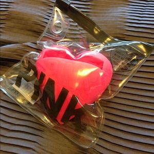 💰Sold in bundle💰Victoria's Secret speaker