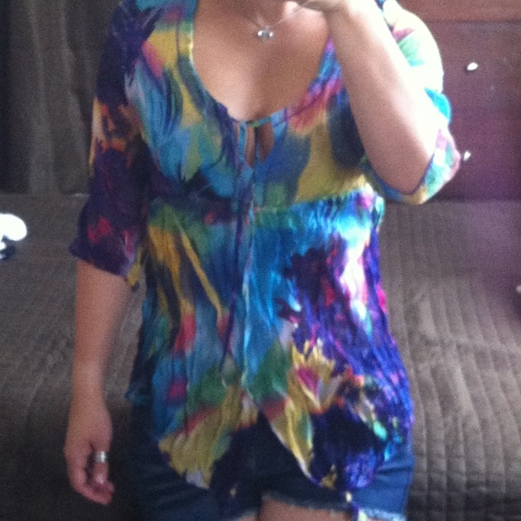 Multicolor Top - Picture 2 of 3