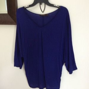 Blue flowy top 🌀reserved🌀