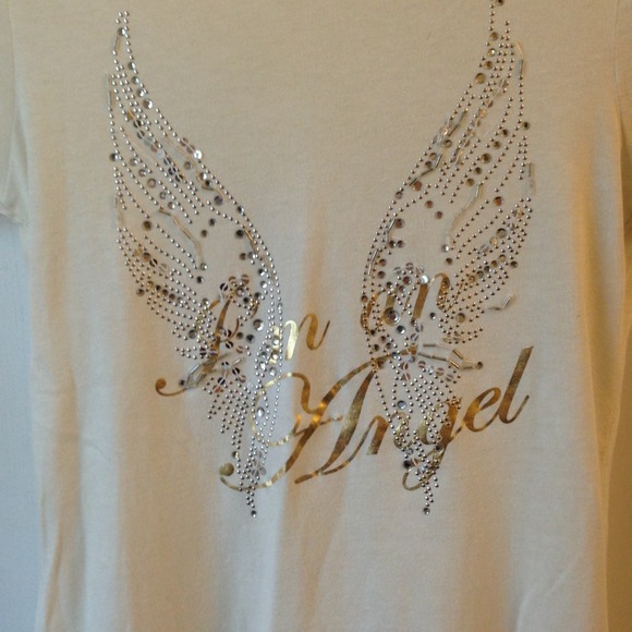 ❌ SOLD❌ Victoria Secret Angel Tee