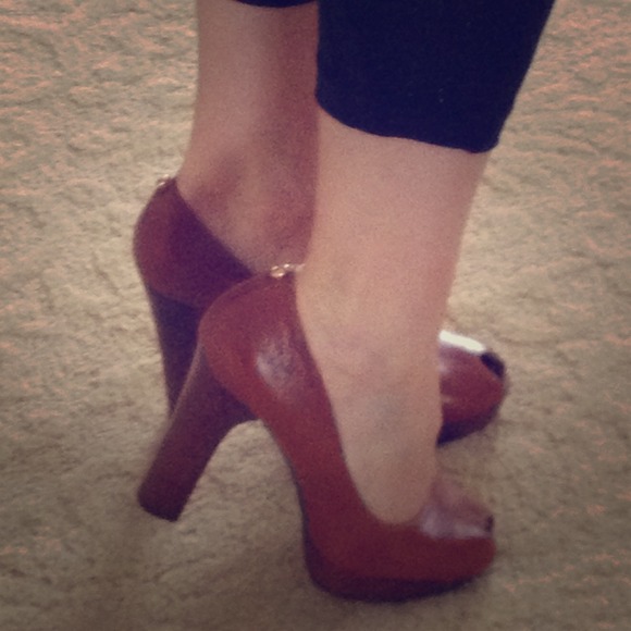 MICHAEL Michael Kors Shoes - Michael Kors peep toe pumps