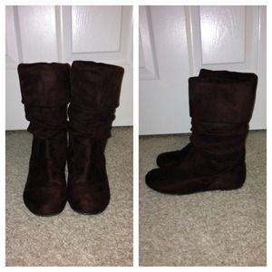 BUNDLE Brown Mid-Calf Boots/Legwarmers