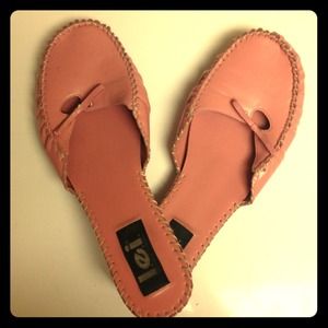 Pink Moccasin-Like Flats