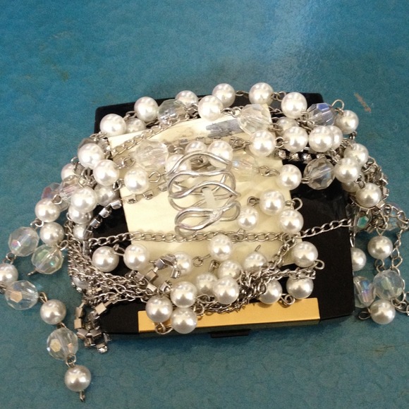 (925) Silver