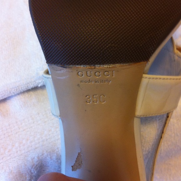 ~ SOLD ~ GUCCI! You know you want em!! - Picture 4 of 4
