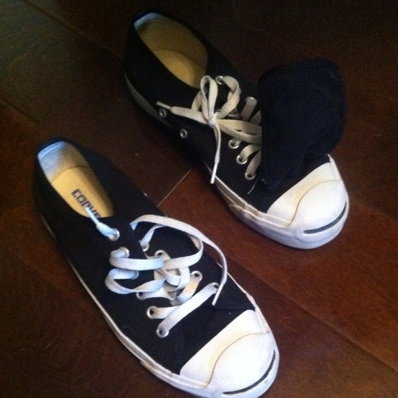 converse pre owned