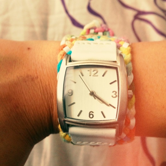 Colorful Watch 💙💜💛💖 - Picture 2 of 2