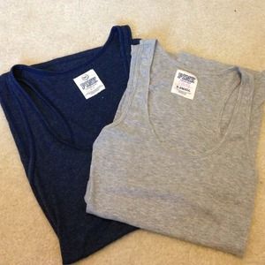 Victoria's Secret PINK Tank Tops