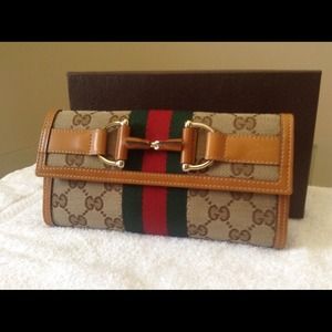Gucci wallet!