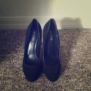 Black Aldo heels