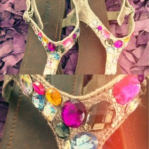 Jeweled Sandals with Straps 💎💖