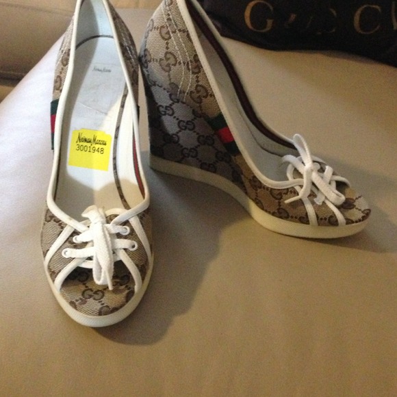 Gucci wedge