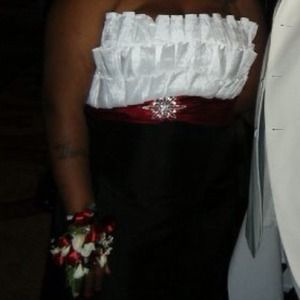 👗Evening Gown👗😁 Size Large