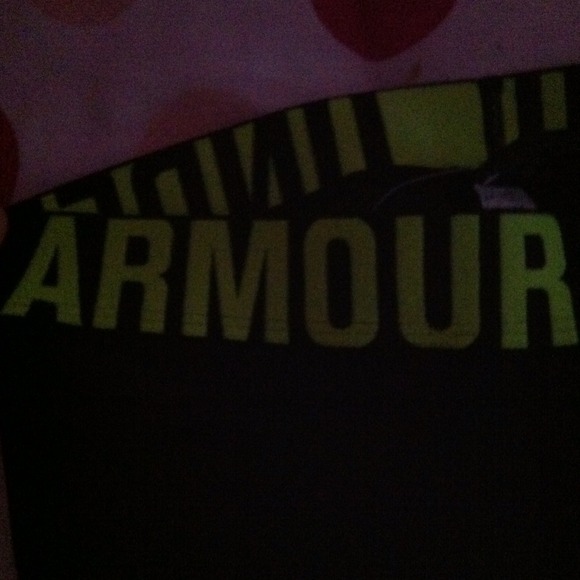 NWT under armour spandex pants - Picture 2 of 2