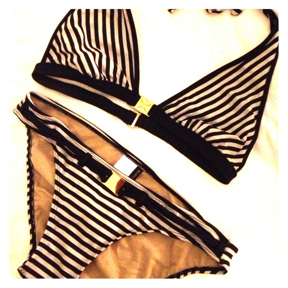🎉SALE🎉 BCBG sailor look 2 piece bikini - size M