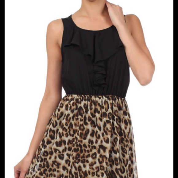 Reduced Black ruffle leopard dress (new)