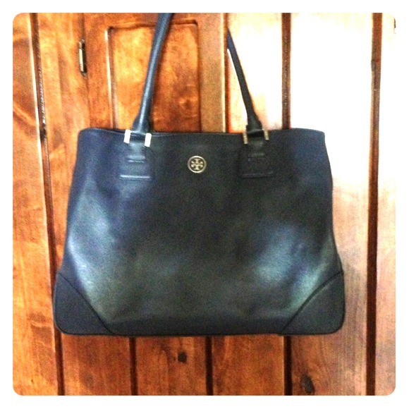 Authentic Tory burch satchel